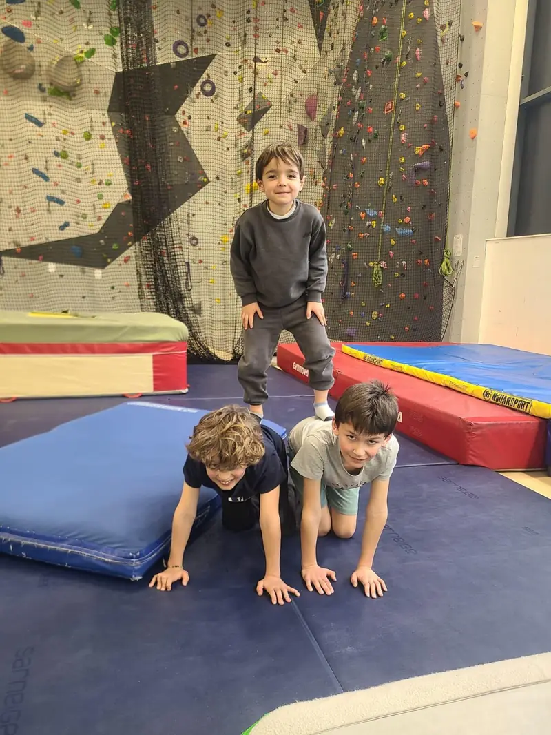 Jeunes gymnastes de l’IMTSA pendant une séance multi-activités